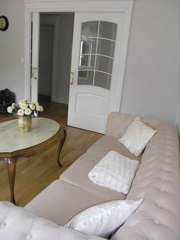 Appartement Apartman Lux Skroupova à Karlovy Vary Extérieur photo